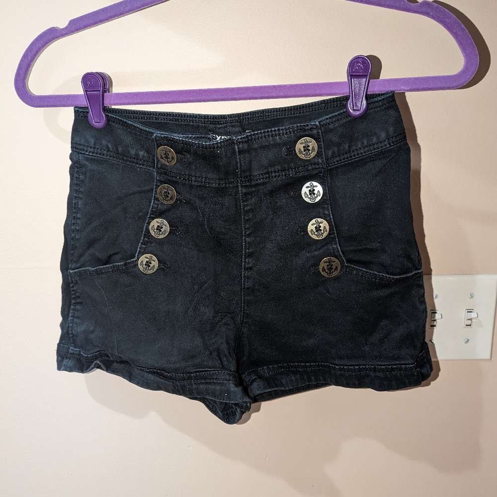 Express Shorts 🔴